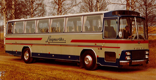 Lingemrths gamla buss med loggo